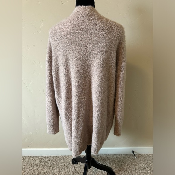 NWOT alter’d state medium sweater - Picture 4 of 6